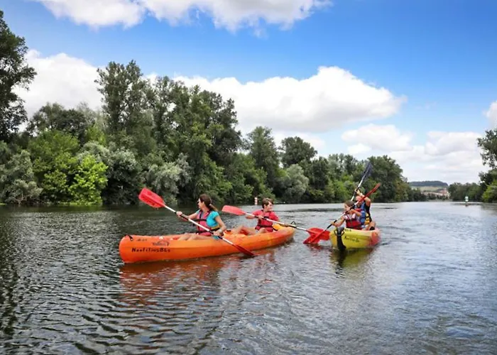 Mobil 2 Avec Terrasse A - Api-1-52-449 مكان تخييم Devillac