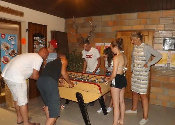 Mobil 2 Avec Terrasse A - Api-1-52-449 مكان تخييم *